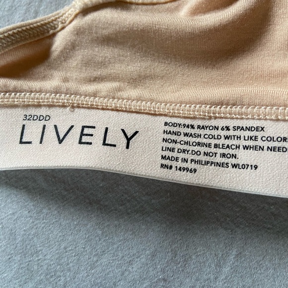 LIVELY The All-Day No-Wire Push-Up - Picture 8 of 14